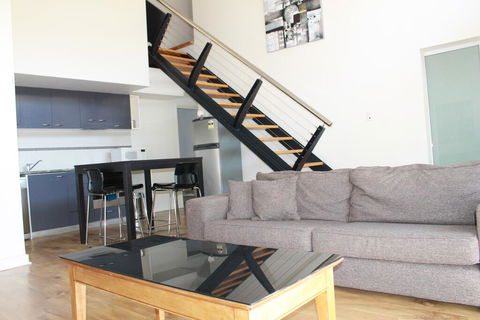 City Sanctuary Penthouse - Events Australia 0