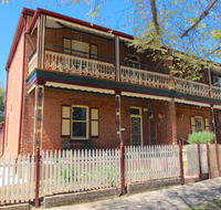 Classic Old Style House - Tourism Bookings