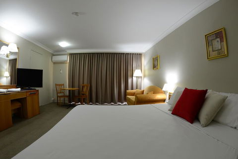 Club Inn Motel - Tourism Bookings 1