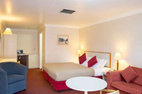 Club Motel Armidale - Tourism Bookings 0