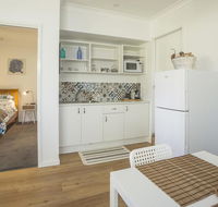 Clyde Studio 53 Mollymook - Events Australia