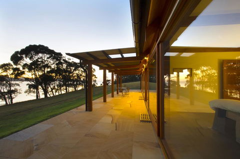 Coast House Tasmania - Events Australia 3