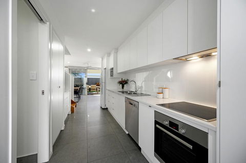 Coastal Living At Wikis - Events Australia 3