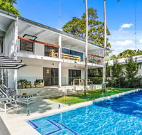 Coastal Luxe in Little Cove Noosa Heads