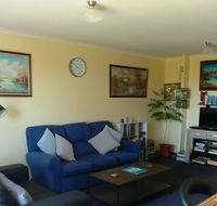 Cobden Crest Cottages - Events Australia