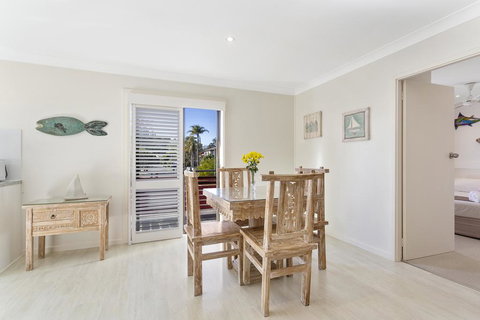 COCONUTS - Events Australia 3