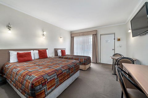 Comfort Inn Heritage Wagga - Tourism Bookings 1