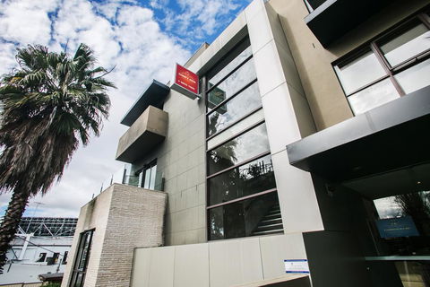Comfy Kew Apartments - Events Australia 0
