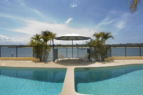 Commodore Apartments - Tourism Bookings 3