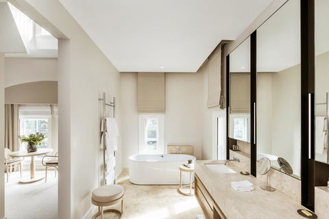 COMO The Treasury - Accommodation Europe 2