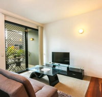 Contemporary 1 Bedroom Teneriffe Apartment with Pool and Gym - Events Australia