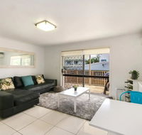 Contemporary 2 Bedroom Beachfront Apartment - Events Australia