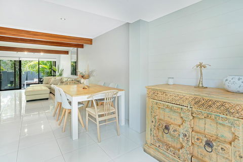 Cool Coastal Chic, Noosaville - Tourism Bookings 2