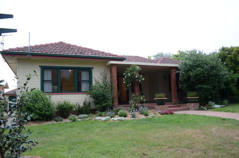 Coolamon On Marsh - Armidale - Tourism Bookings 0