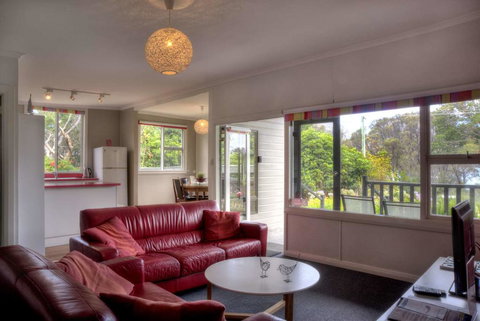 Cove Beach Apartment 1 - Events Australia 2