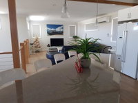 Cozzys Condo Luxury Beach House