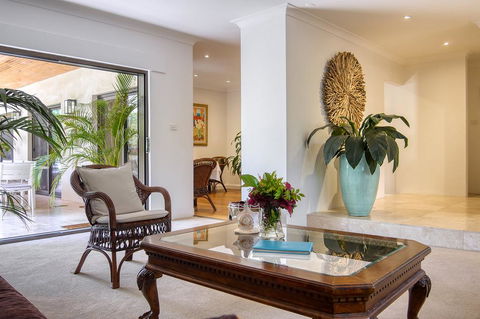 Cronulla Beach House B&B - Events Australia 1