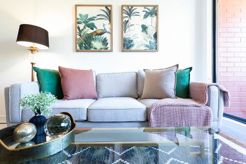 CROWN JEWEL - Hosted By: L'Abode Accommodation - Events Australia 2