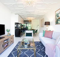 CROWN JEWEL - Hosted by L'Abode Accommodation - Events Australia
