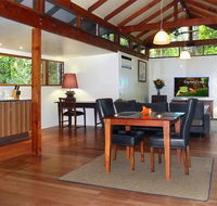 Crystal Creek Rainforest Retreat - Tourism Bookings