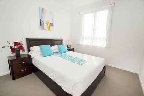 Curtis Central Apartments - Events Australia 2