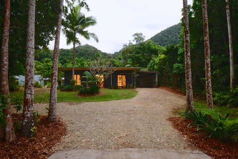 Daintree Rainforest Beach House - Tourism Bookings 0