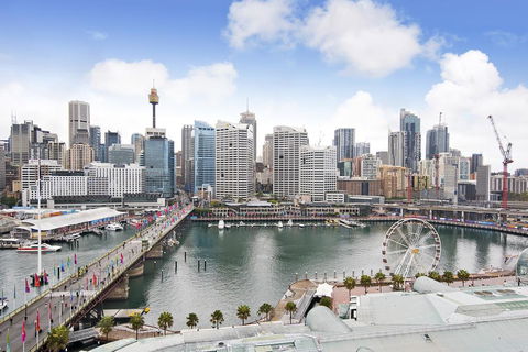 Darling Harbour Getaway - Tourism Bookings 1