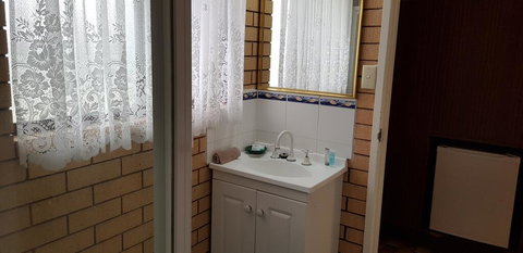 Darling River Motel - Events Australia 3