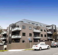 Deakin 2Bed 2Bath and Free parking - Events Australia