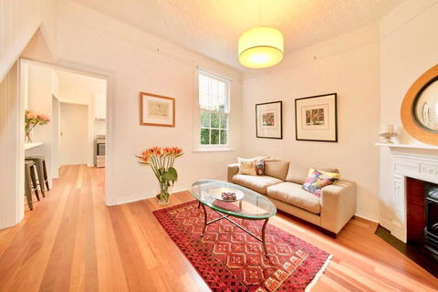 Divine Early-Sydney Home - The Rocks - Tourism Bookings 0