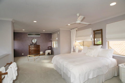 Dolphin 3 Bedroom House By Shoalwater Executive Homes - Events Australia 2