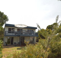 Dolphin Dreaming - 16 Dolphin Avenue - Events Australia