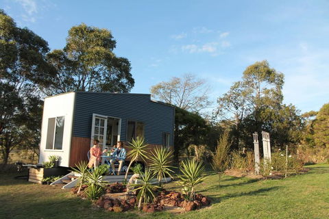 Dyl & Lil's Tiny House On Wheels - Tourism Bookings 1
