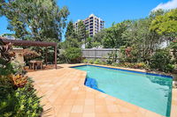 Eastbourne U6 80 Esplanade. Golden Beach