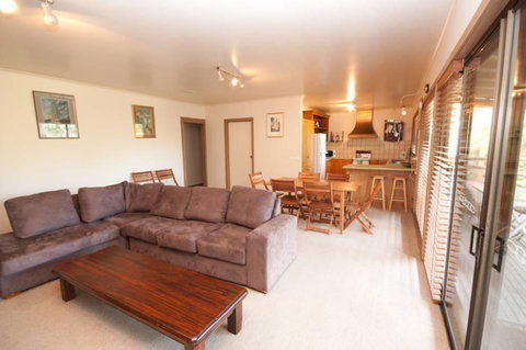 Eastwind On Chinamans Creek - Events Australia 1