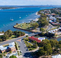 Elegant Waterfront Gem where the Ocean meets the Canal - Tourism Bookings