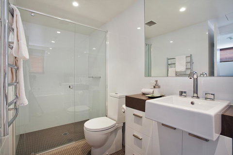 Elevation Apartments - Accommodation Europe 0