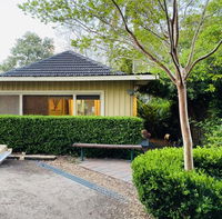 Book Blaxland Accommodation Vacations Tourism Bookings Tourism Bookings