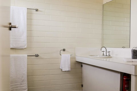 Esperance Coastal Retreat - Events Australia 0