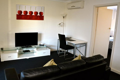 Essendon Apartments - Events Australia 0