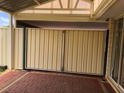 Estuary Short Term Hideaway - Events Australia 3