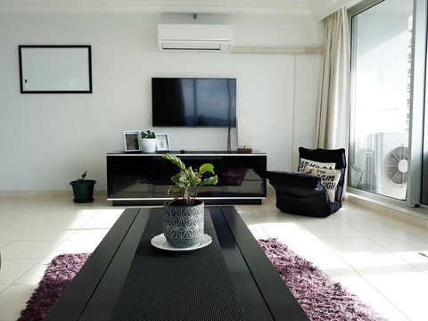 Excluza - Events Australia 0