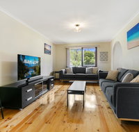 Family Getaway - Walk to Bay Beach - Events Australia
