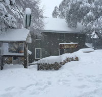 Feathertop Alpine Lodge - Tourism Bookings