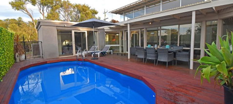 FLORENCE HOUSE Sundrenched Luxury With Pool & Deck - Accommodation Europe 0