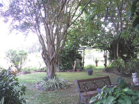 Follywood Guesthouse B&B - Events Australia 1