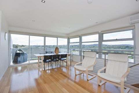 Four Kings Apartment - Deluxe 2br #3 - Events Australia 2