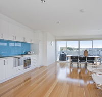 Four Kings Apartment - Deluxe 2br 3 - Events Australia