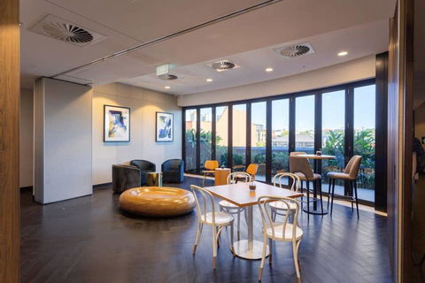 FV Peppers Residences Apartment - Events Australia 2