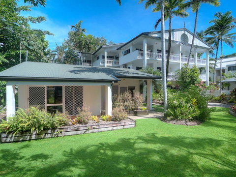 Garrick House - Tourism Bookings 2